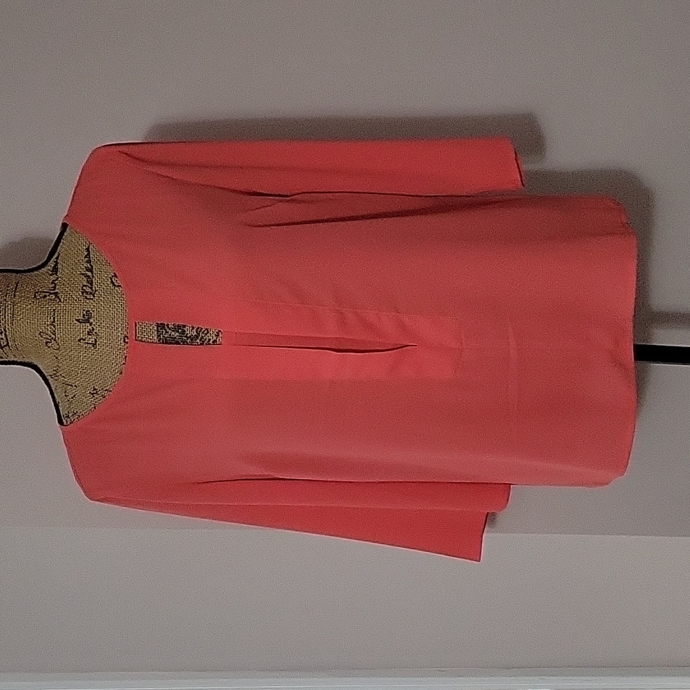 Express blouse - sz Large - NWT